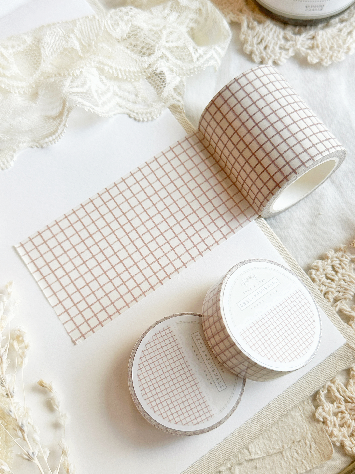 *retiring* creamy earth red grid washi tape