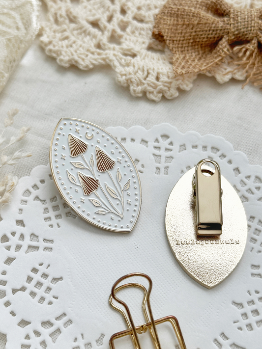*retiring* mushroom almond shaped journaling clip