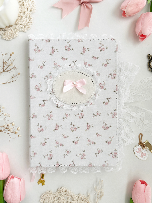 160 gsm | A5 | princess diaries notebook (dot, grid)