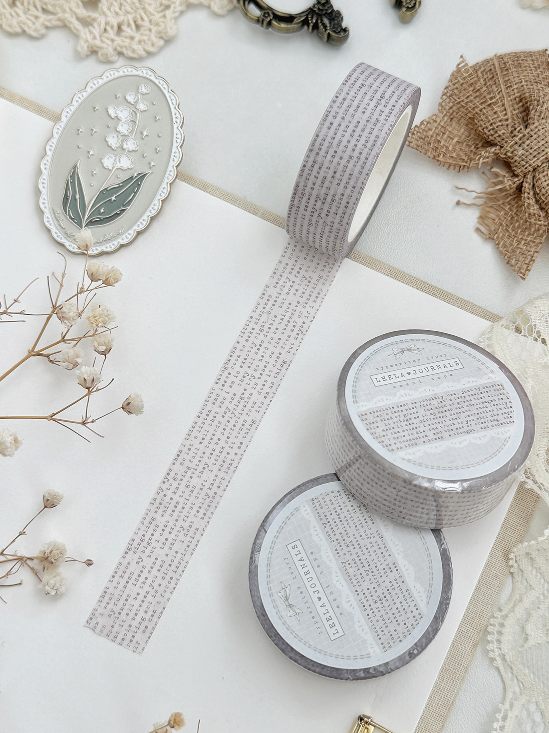 script & type 15mm washi tape