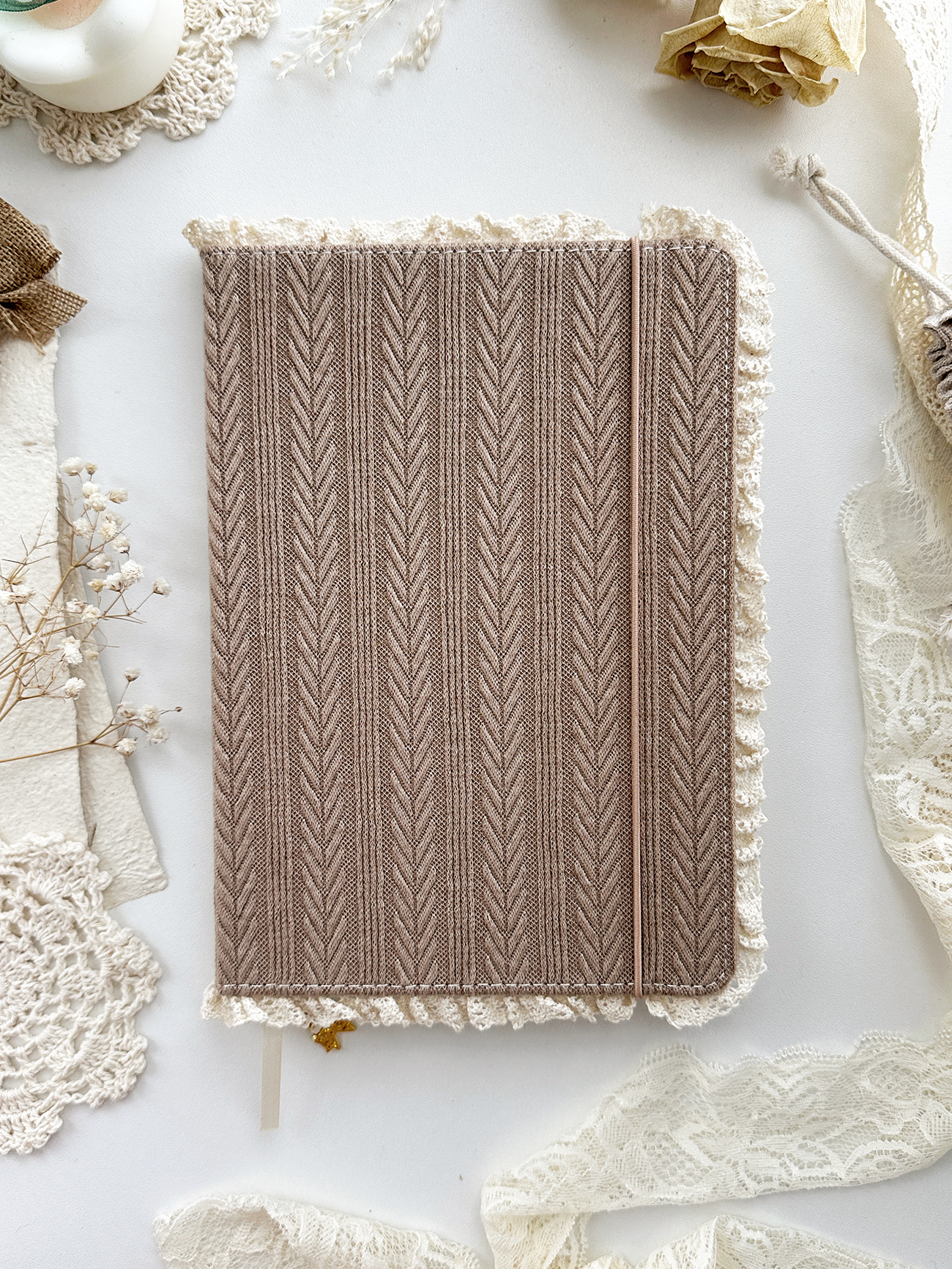 120 gsm | A5 | brown sweater lace notebook