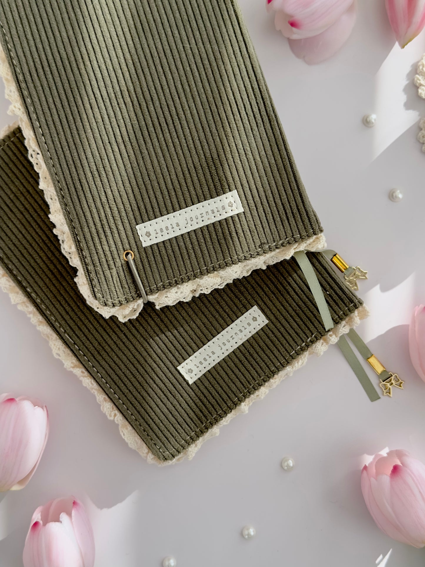 TRP | A5 | bear notebook (grid)