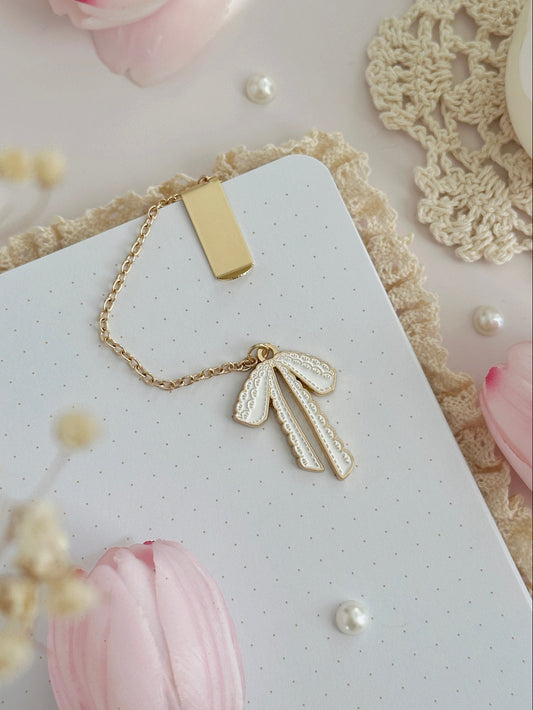white lace bow enamel bookmark charm