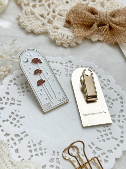 *retiring* mushroom arch enamel journaling clip