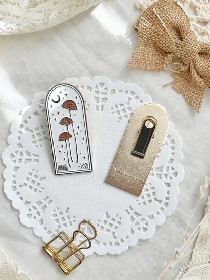 *retiring* mushroom arch enamel journaling clip