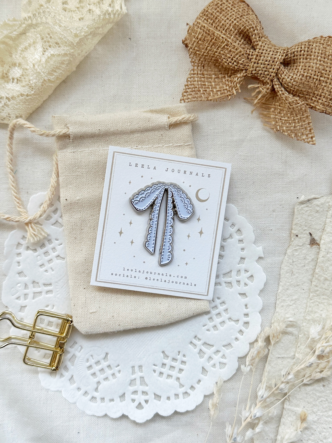 nickel plated lace bow enamel pin