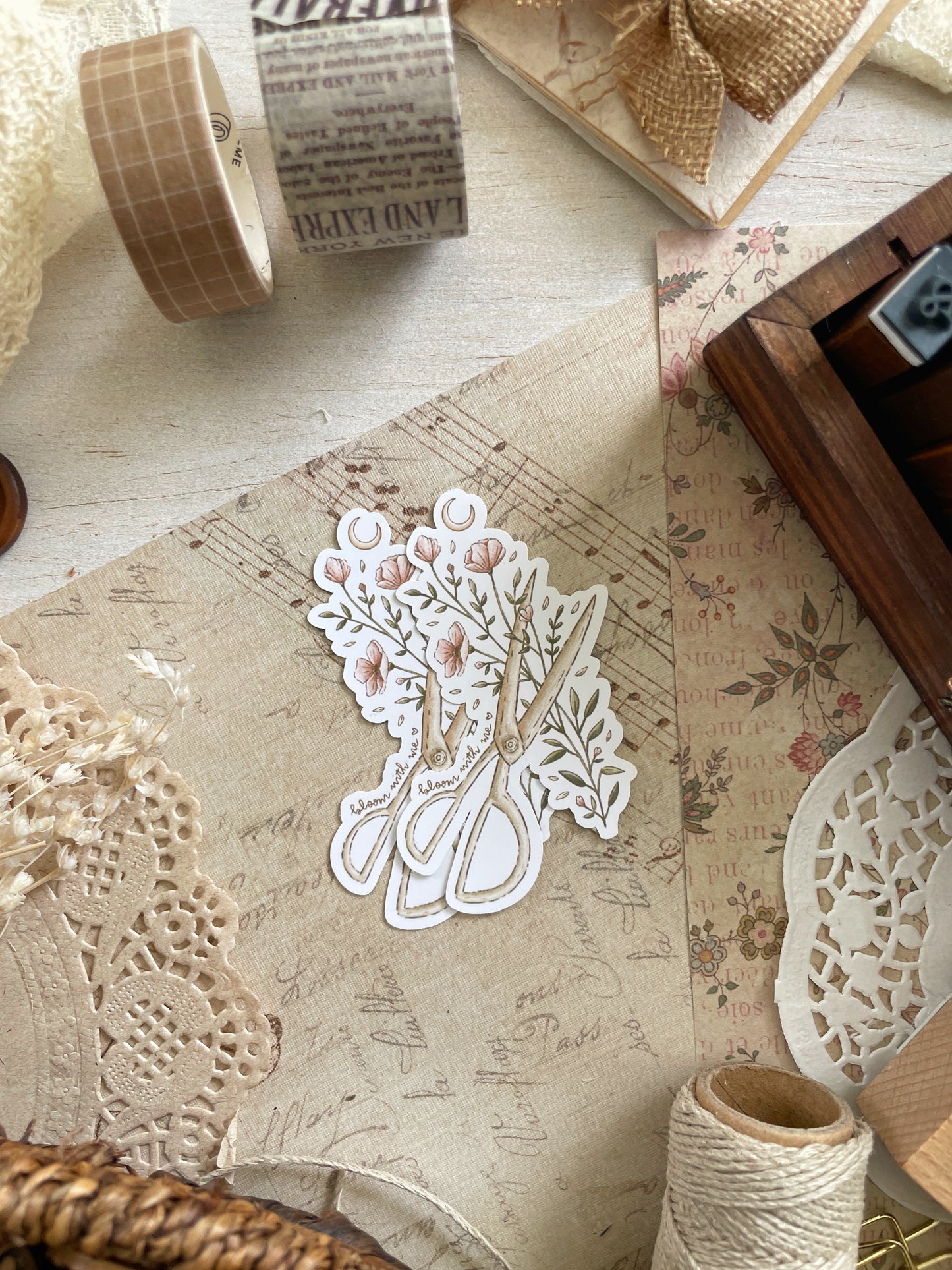 floral scissors sticker flake 2.75x2