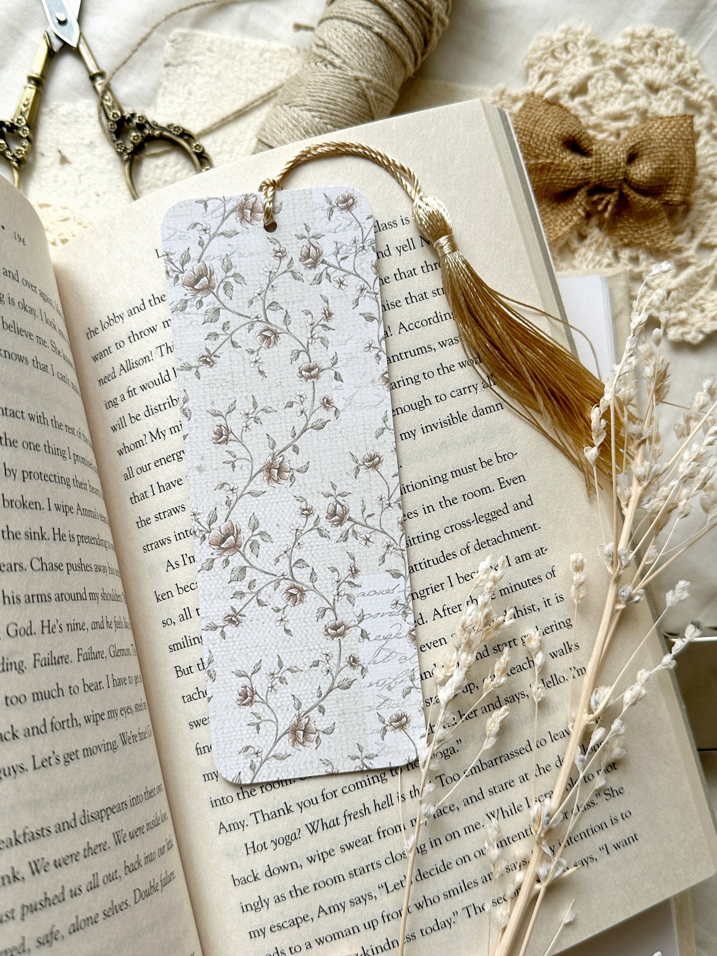 vintage floral bookmark